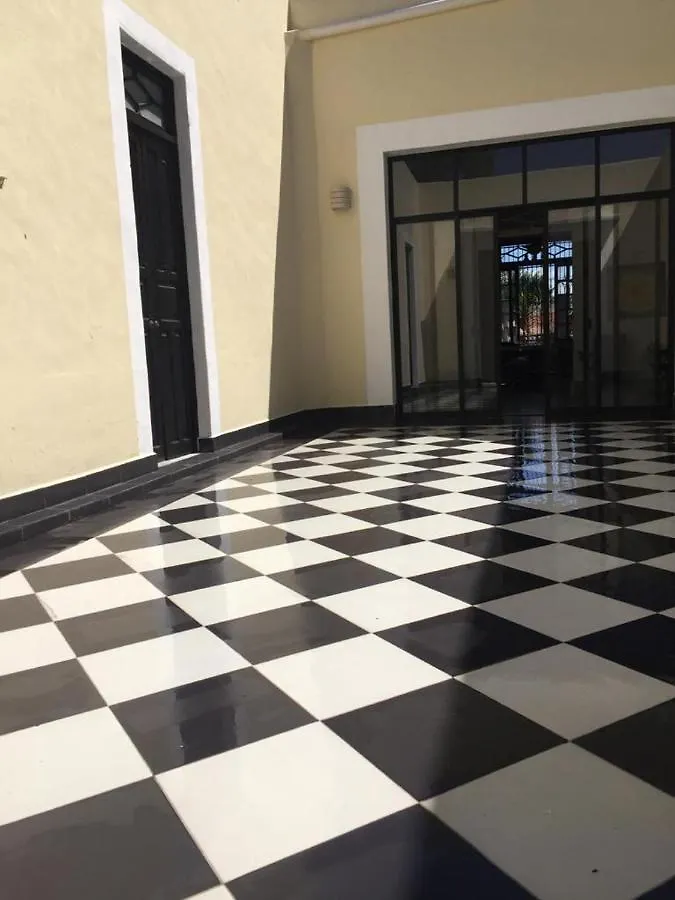 بيت ريفي فندق ميريدافي  Quinta Perez Ponce المكسيك